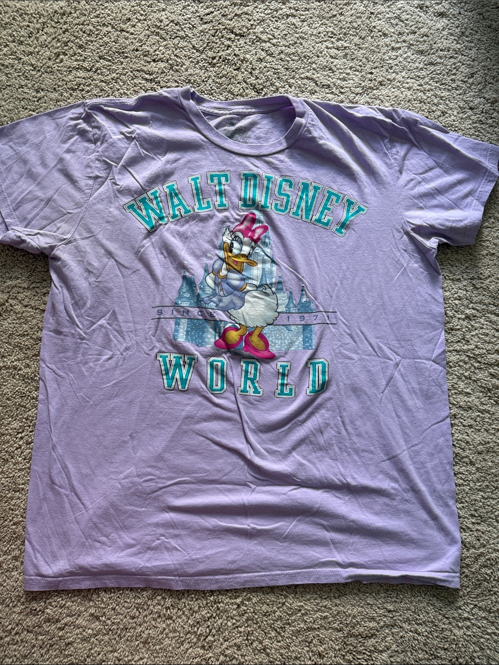 Disney Parks | Walt Disney World Daisy Duck + Castle Short Sleeve Shirt